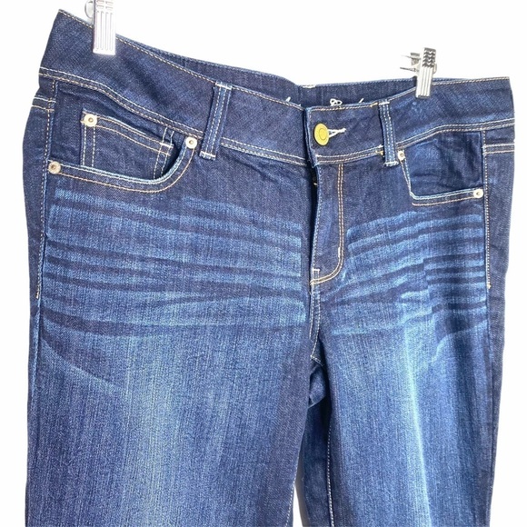 AEO Slim boot Jean - Picture 3 of 12